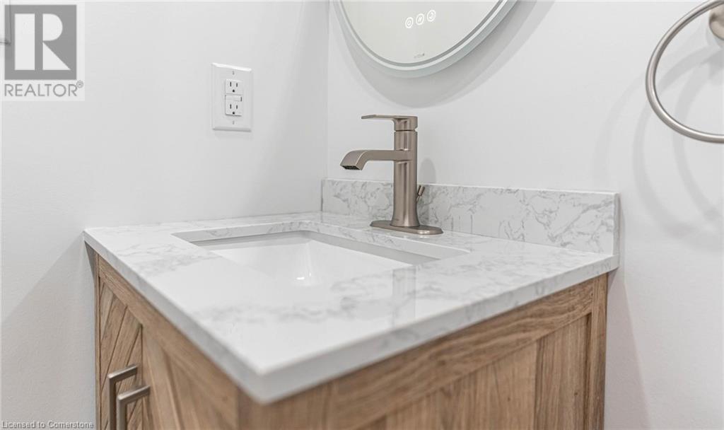 118 Burrwood Drive Unit# 3Hamilton, Ontario  L9C 3T2 - Photo 15 - 40682480