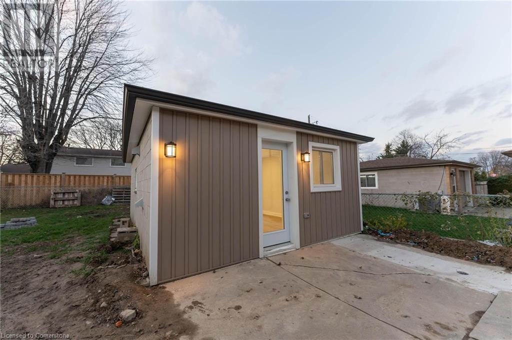 118 Burrwood Drive Unit# 3Hamilton, Ontario  L9C 3T2 - Photo 17 - 40682480