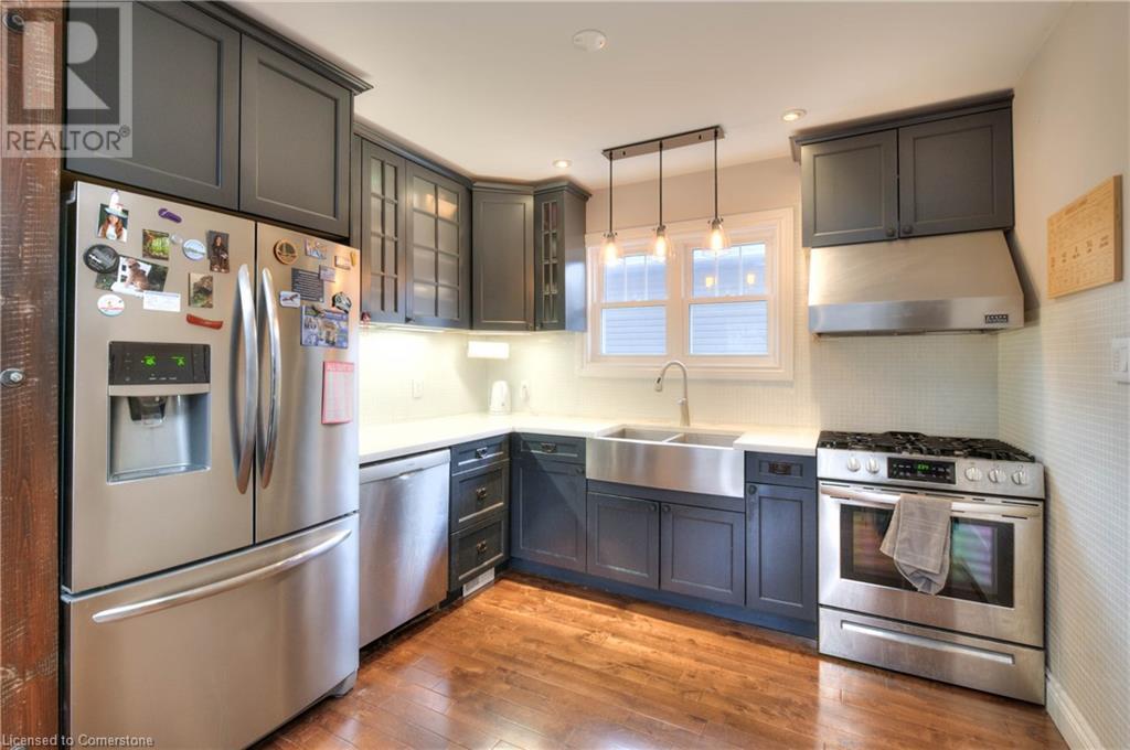 134 Brubacher Street, Kitchener, Ontario  N2H 2W6 - Photo 2 - 40680857