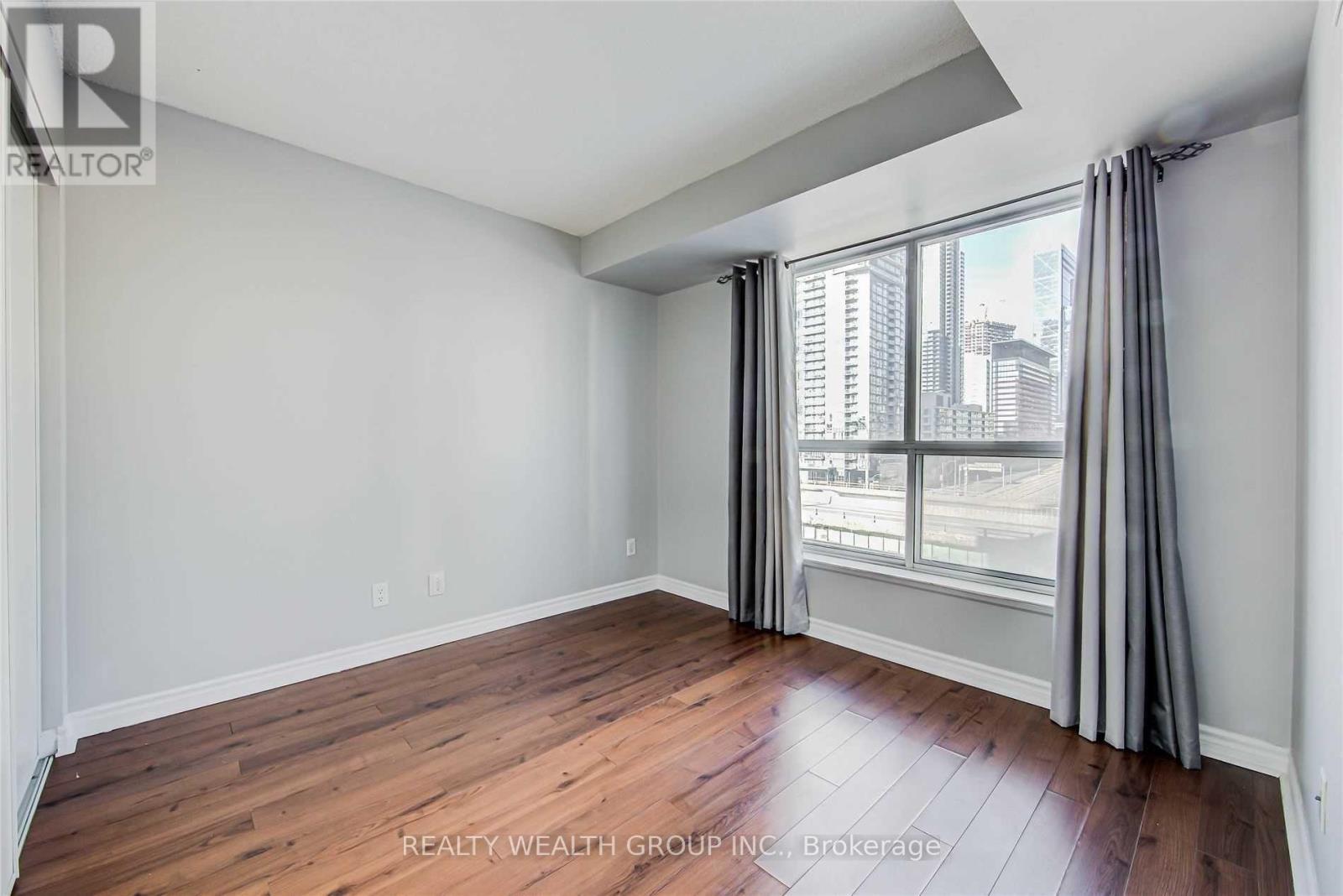 606 - 410 Queens Quay, Toronto, Ontario  M5V 3T1 - Photo 10 - C11821546