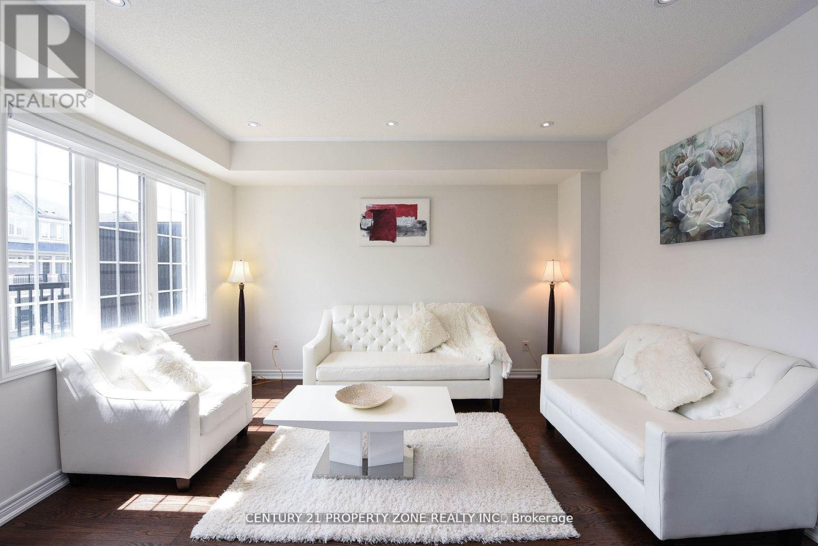 Property at 25 HASHMI PLACE image 2