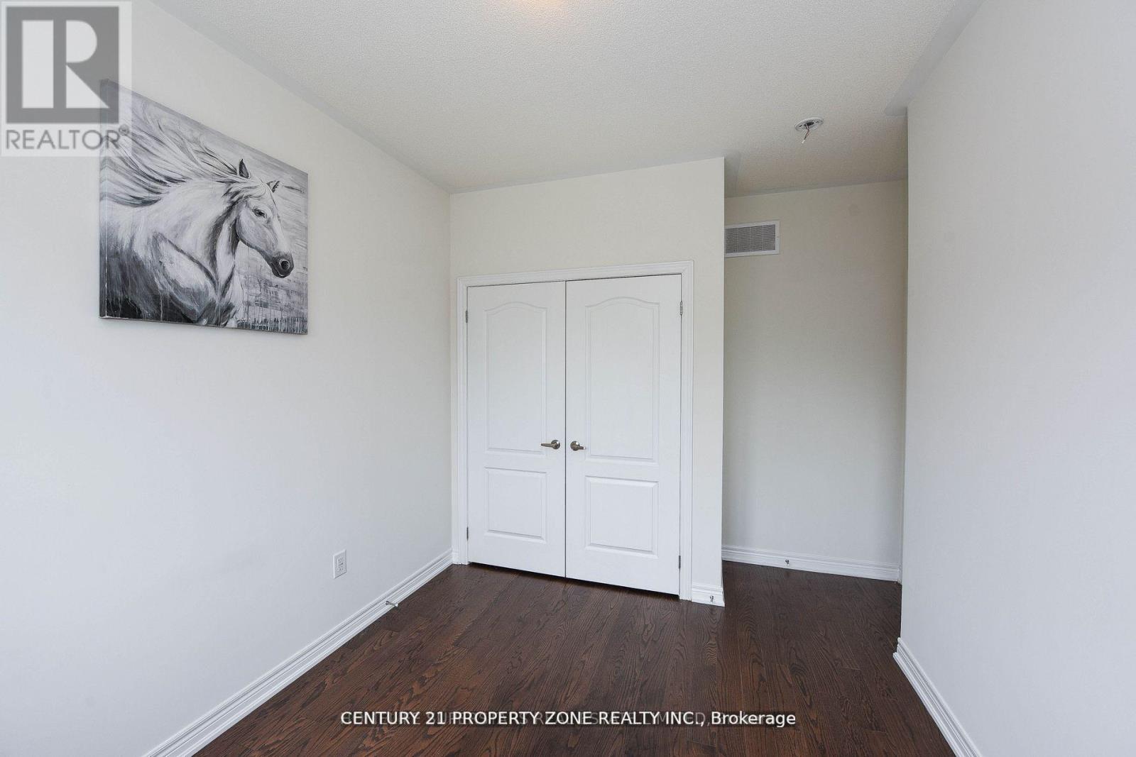 25 Hashmi Place, Brampton, Ontario  L6Y 0H8 - Photo 24 - W9237550