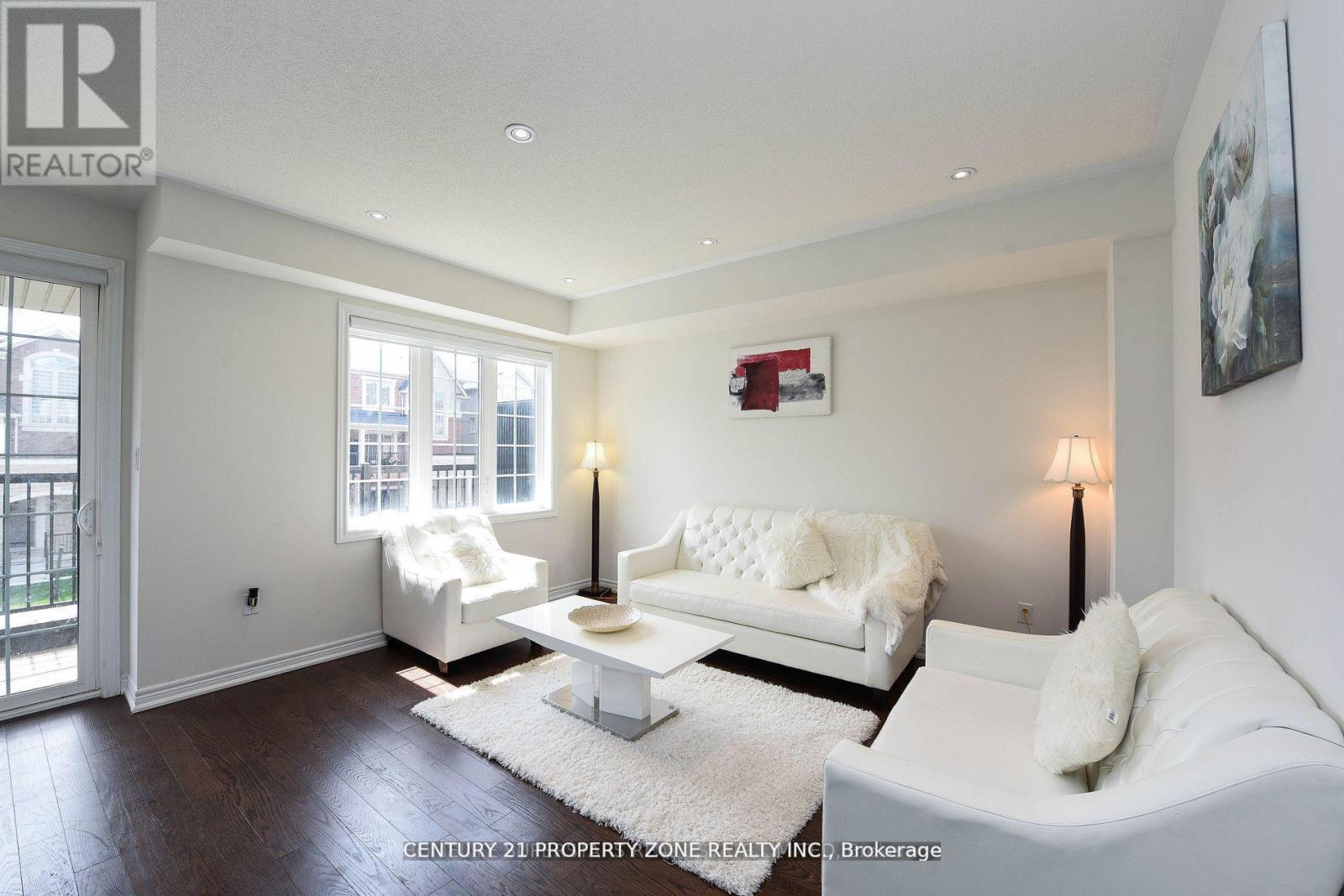 Property at 25 HASHMI PLACE image 4