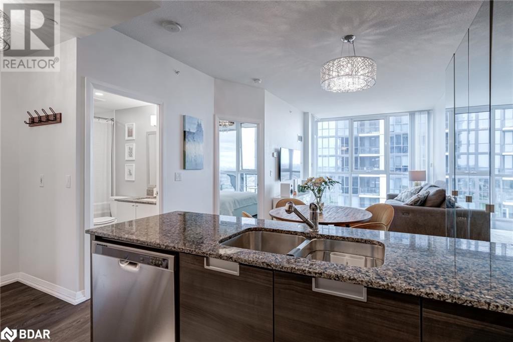 75 Eglinton Avenue W Unit# 1710, Mississauga, Ontario  L5R 0E5 - Photo 15 - 40682509