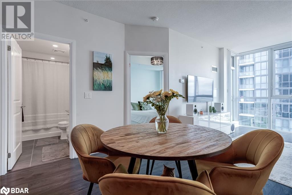 75 Eglinton Avenue W Unit# 1710, Mississauga, Ontario  L5R 0E5 - Photo 18 - 40682507