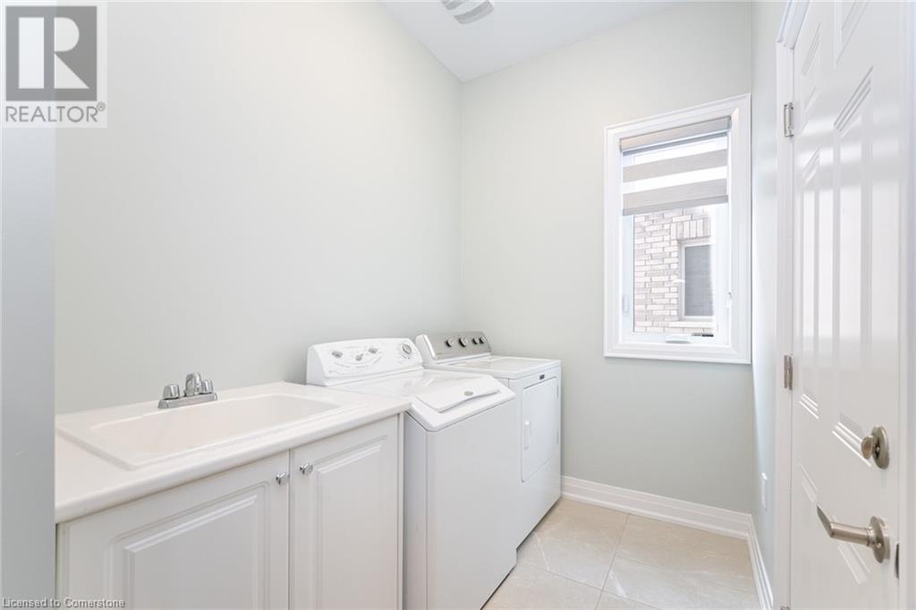 124 Lumb Drive, Cambridge, Ontario  N1T 0E7 - Photo 14 - 40682511