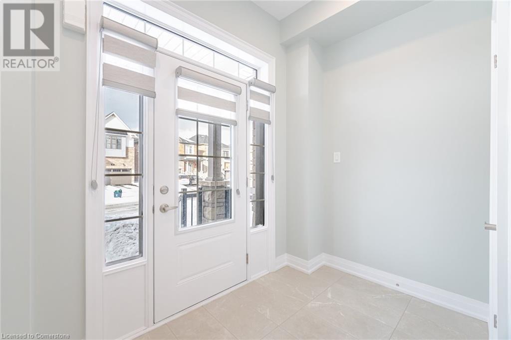 124 Lumb Drive, Cambridge, Ontario  N1T 0E7 - Photo 3 - 40682511