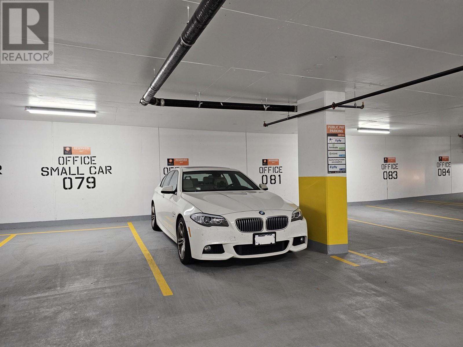 Listing Picture 2 of 11 : 510 6378 SILVER AVENUE, Burnaby / 本拿比 - 魯藝地產 Yvonne Lu Group - MLS Medallion Club Member