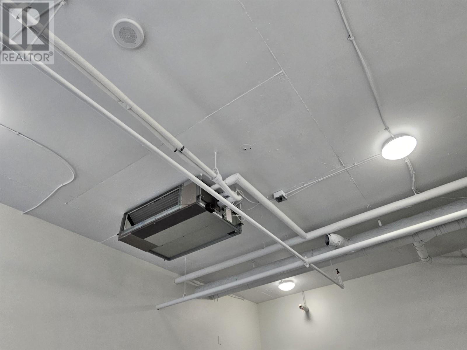 Listing Picture 11 of 11 : 510 6378 SILVER AVENUE, Burnaby / 本拿比 - 魯藝地產 Yvonne Lu Group - MLS Medallion Club Member