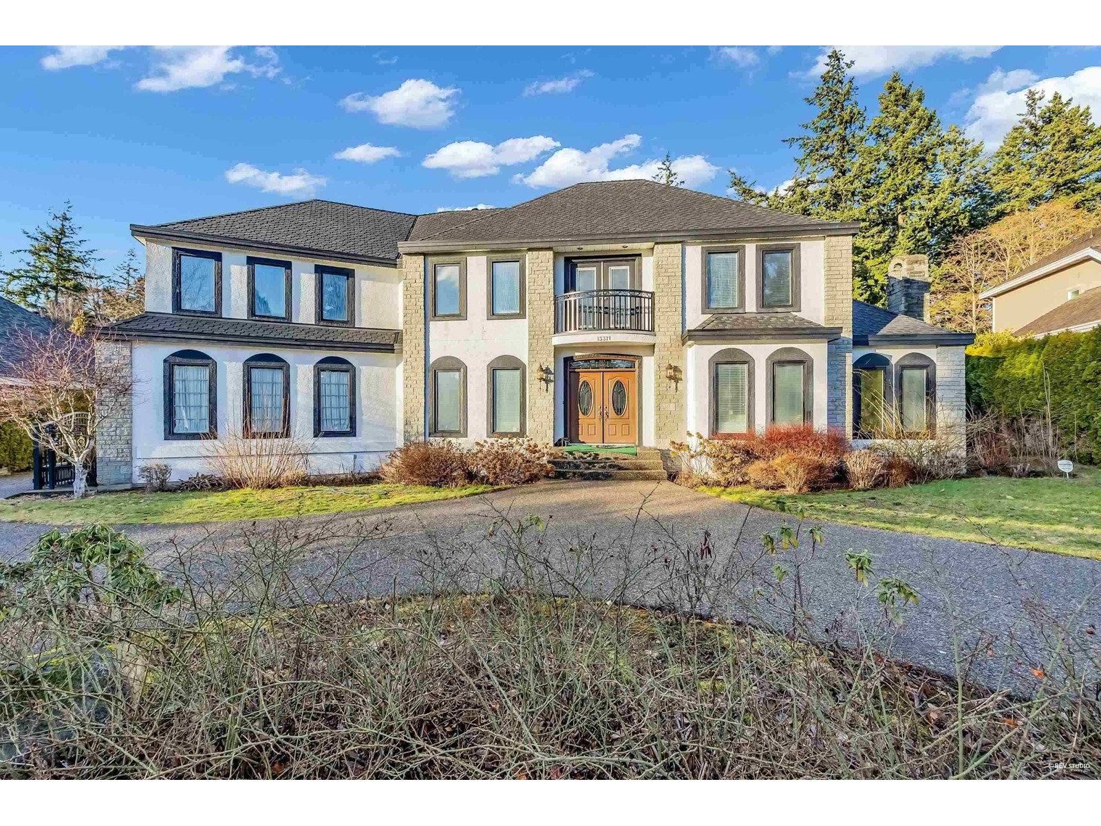 13371 21a Avenue, Surrey, British Columbia  V4A 9N1 - Photo 1 - R2947781
