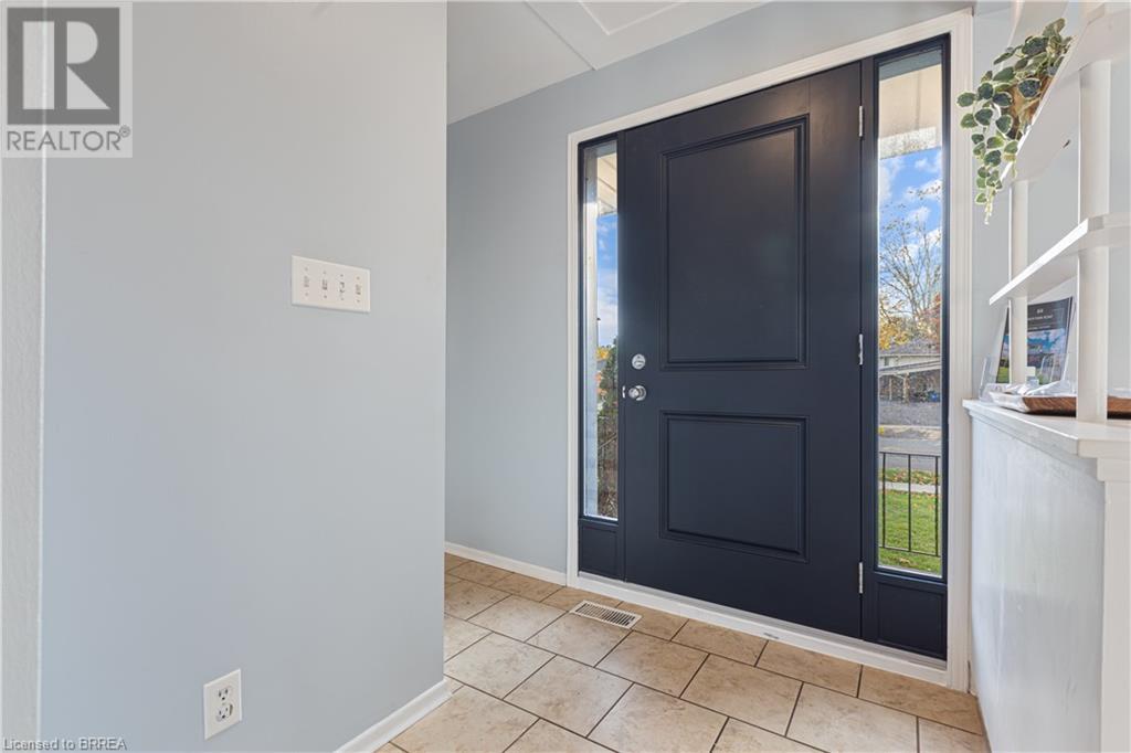 64 Brier Park Road, Brantford, Ontario  N3R 3P7 - Photo 9 - 40671046