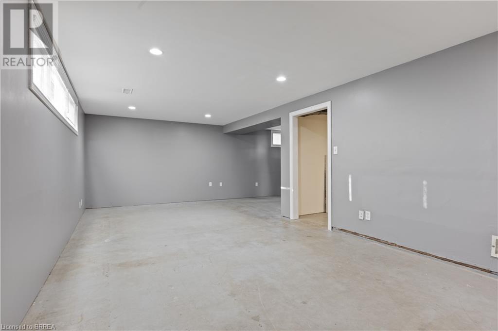 64 Brier Park Road, Brantford, Ontario  N3R 3P7 - Photo 29 - 40671046