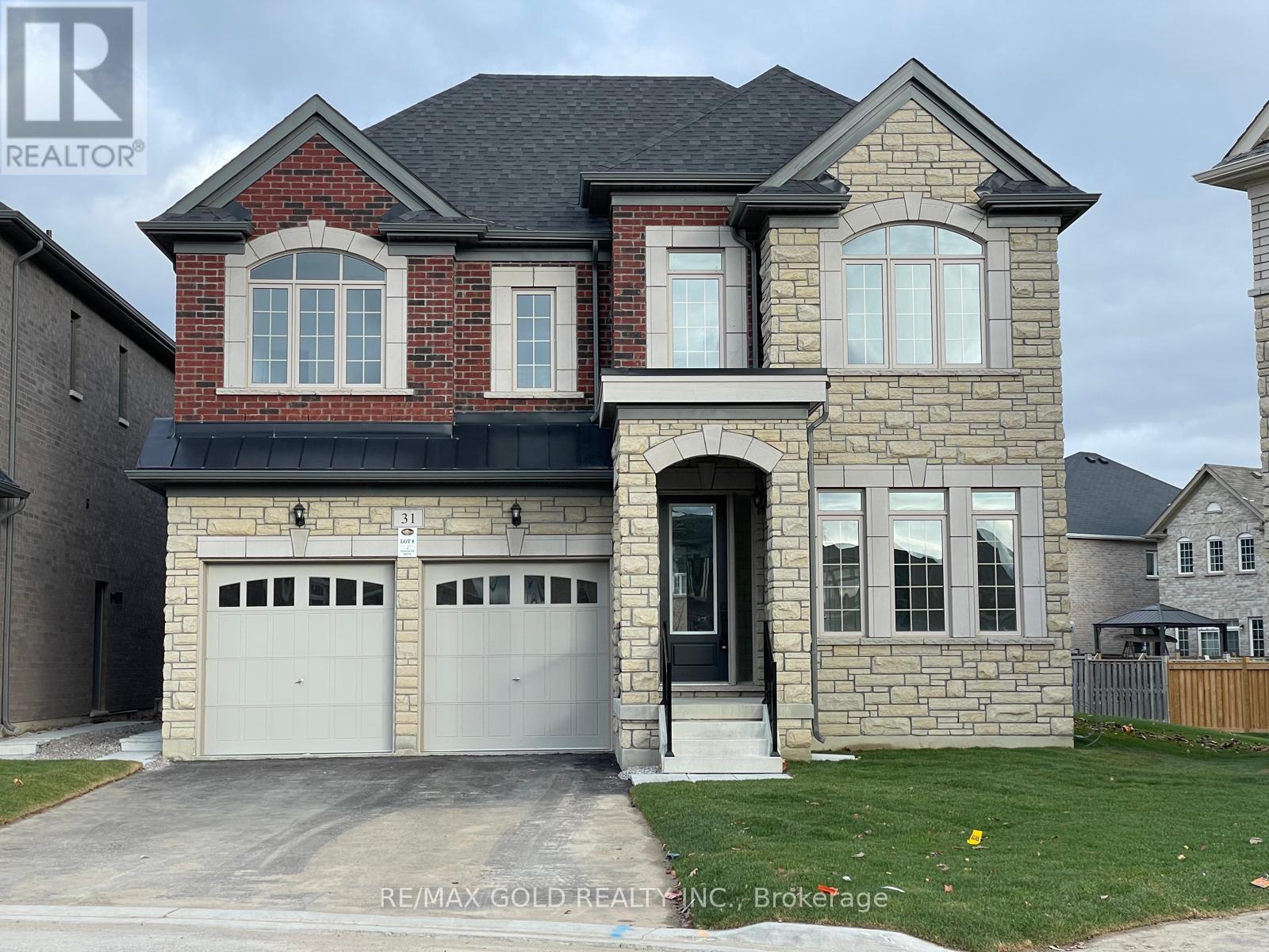 31 DOLOMITE DRIVE, Brampton, Ontario