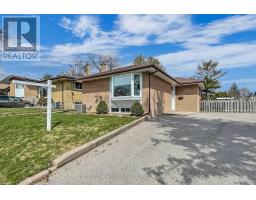 5 MID PINES ROAD, Toronto, Ontario