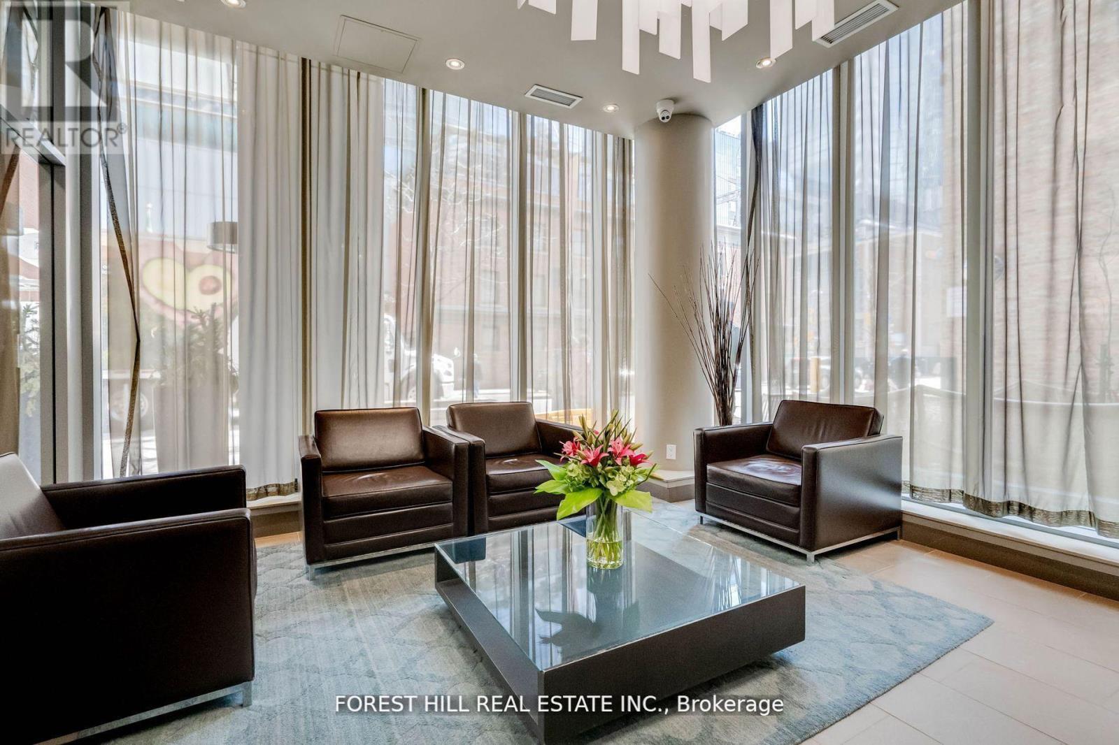 Property at 2607 - 126 SIMCOE STREET image 3