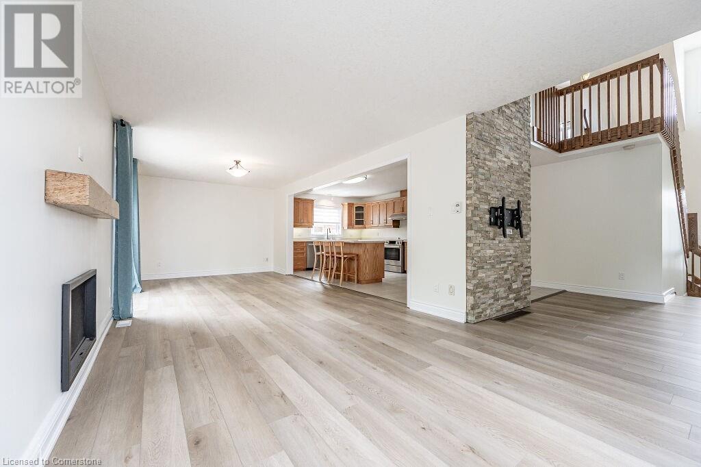 358 New Forest Court, Waterloo, Ontario  N2K 3W9 - Photo 11 - 40680273