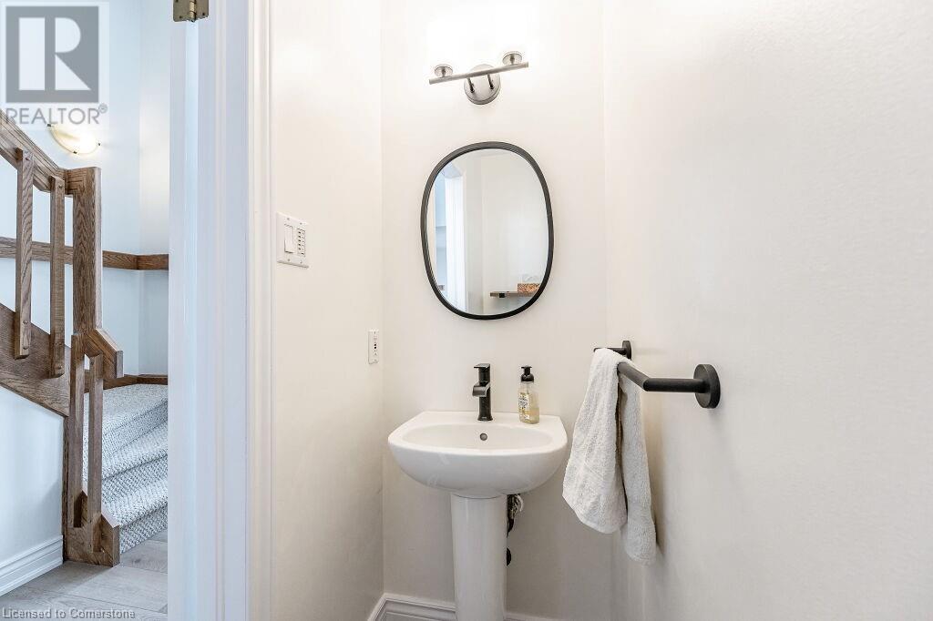 358 New Forest Court, Waterloo, Ontario  N2K 3W9 - Photo 19 - 40680273