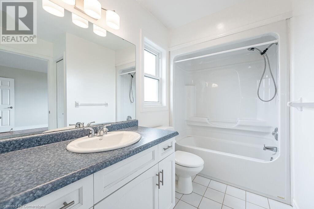 358 New Forest Court, Waterloo, Ontario  N2K 3W9 - Photo 30 - 40680273