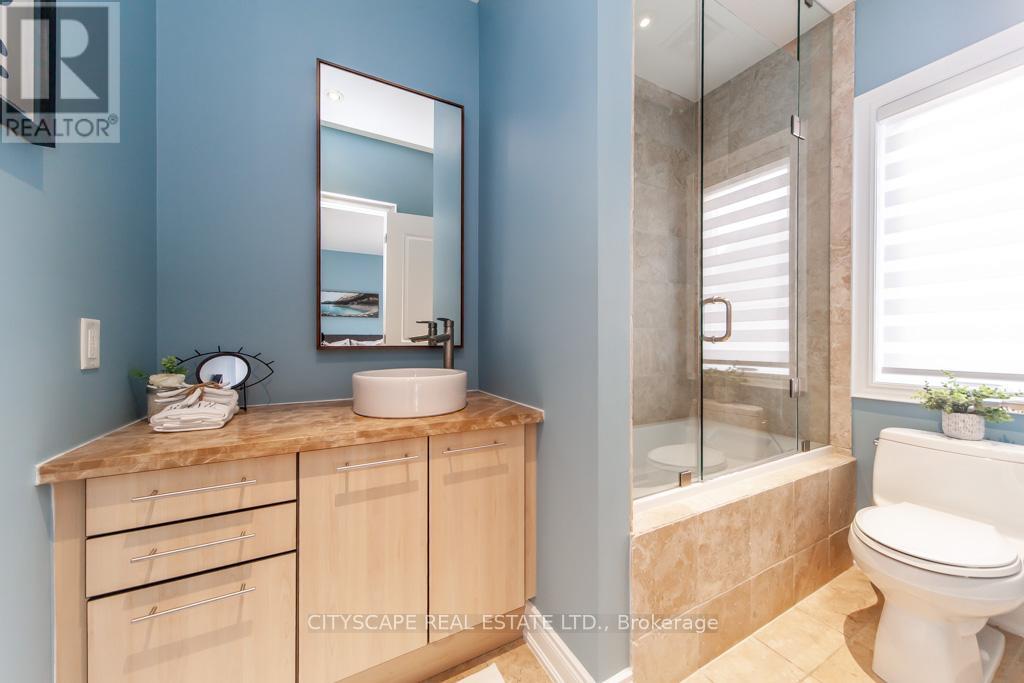 28 Sweet Valerie Court, Vaughan, Ontario  L6A 0C6 - Photo 19 - N11821885