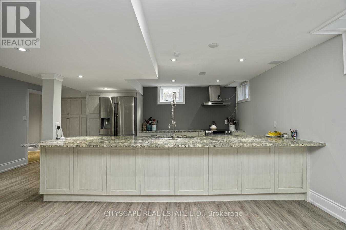 28 Sweet Valerie Court, Vaughan, Ontario  L6A 0C6 - Photo 31 - N11821885