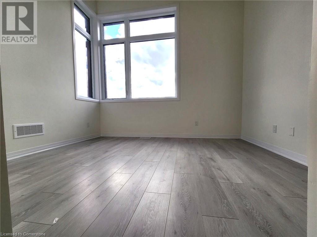 15 Stauffer Woods Trail Unit# 41, Kitchener, Ontario  N2P 2P4 - Photo 11 - 40682560