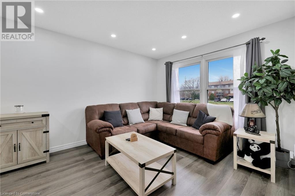 596 Grey Street Unit# 2, Brantford, Ontario  N3S 4Y1 - Photo 7 - 40682589