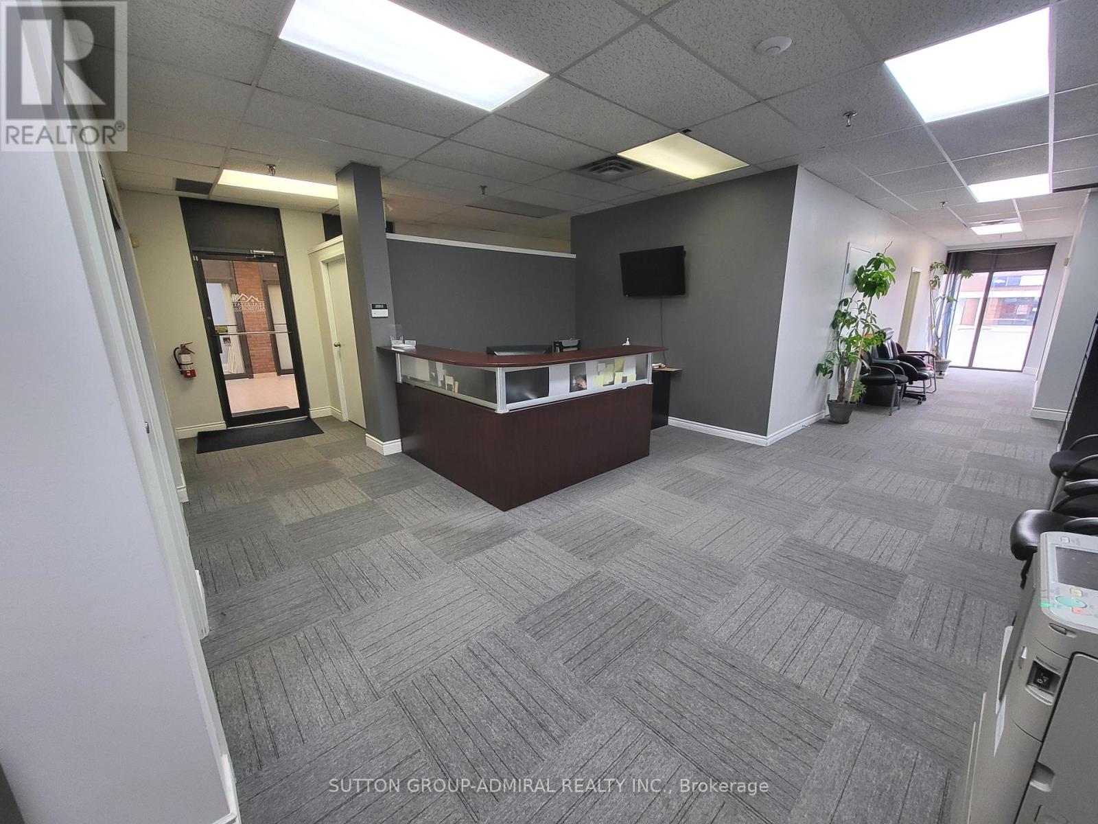 C12-C13 - 4220 Steeles Avenue W, Vaughan (Steeles West Industrial), Ontario  L4L 3S8 - Photo 8 - N11228280
