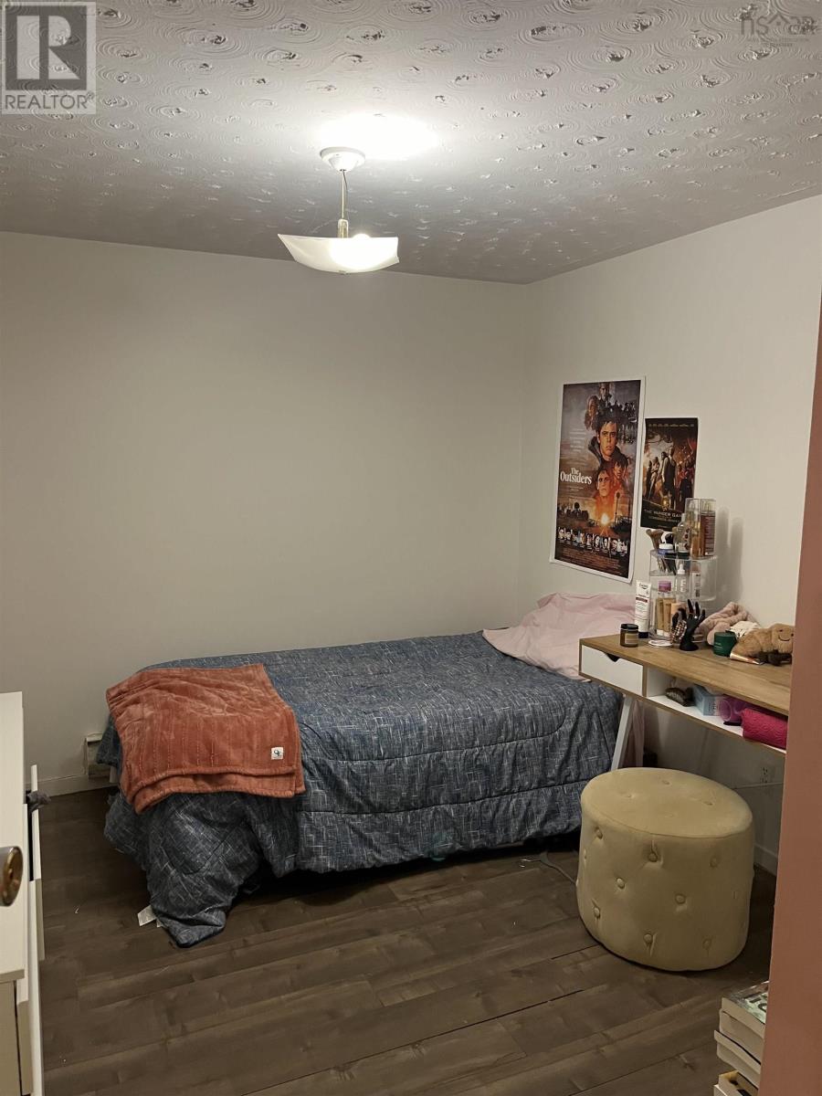 525 Phalen Road, Glace Bay, Nova Scotia  B1A 3B6 - Photo 36 - 202427050