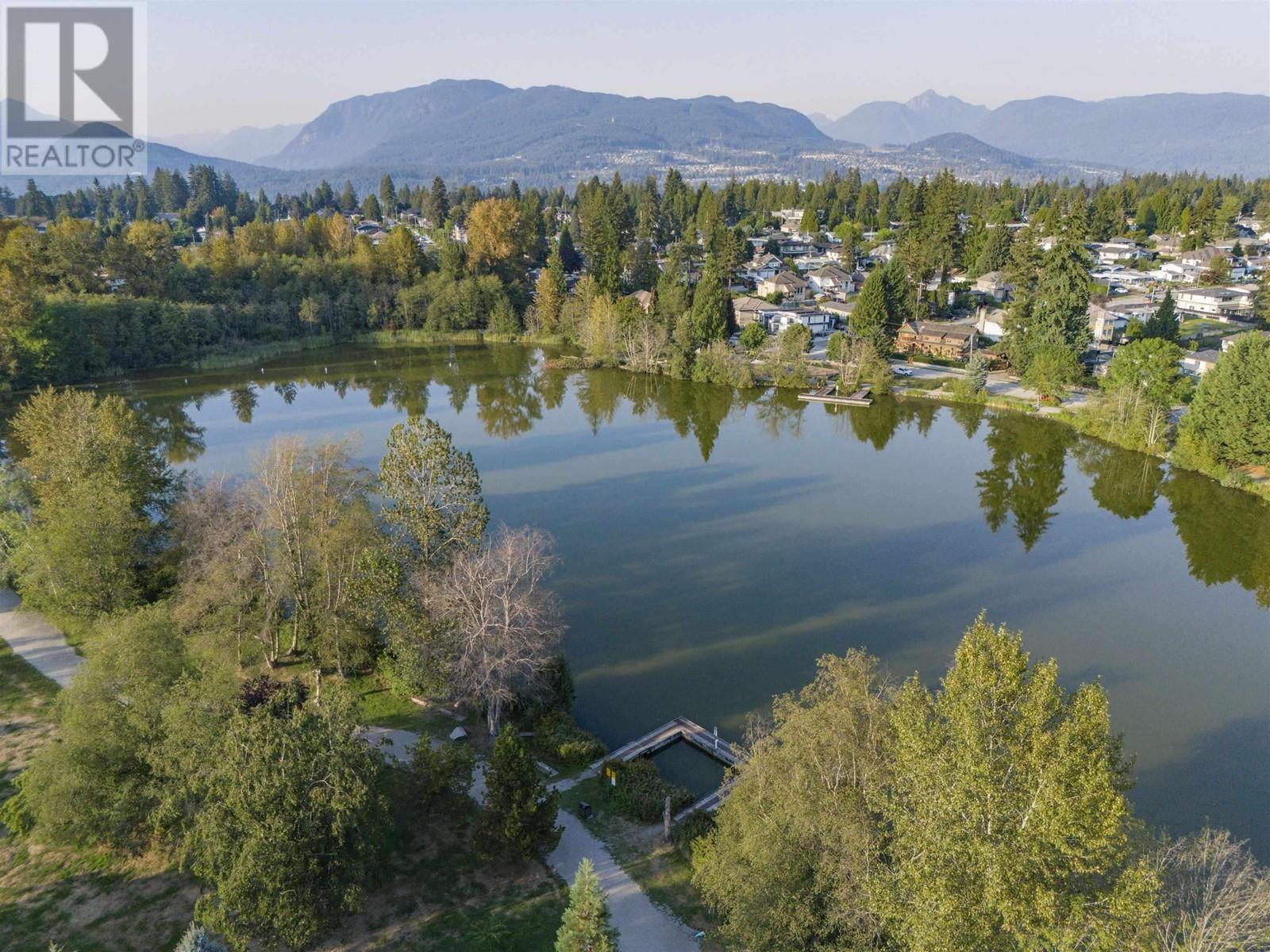 1213 Cottonwood Avenue, Coquitlam, British Columbia  V3J 2T4 - Photo 4 - R2947877