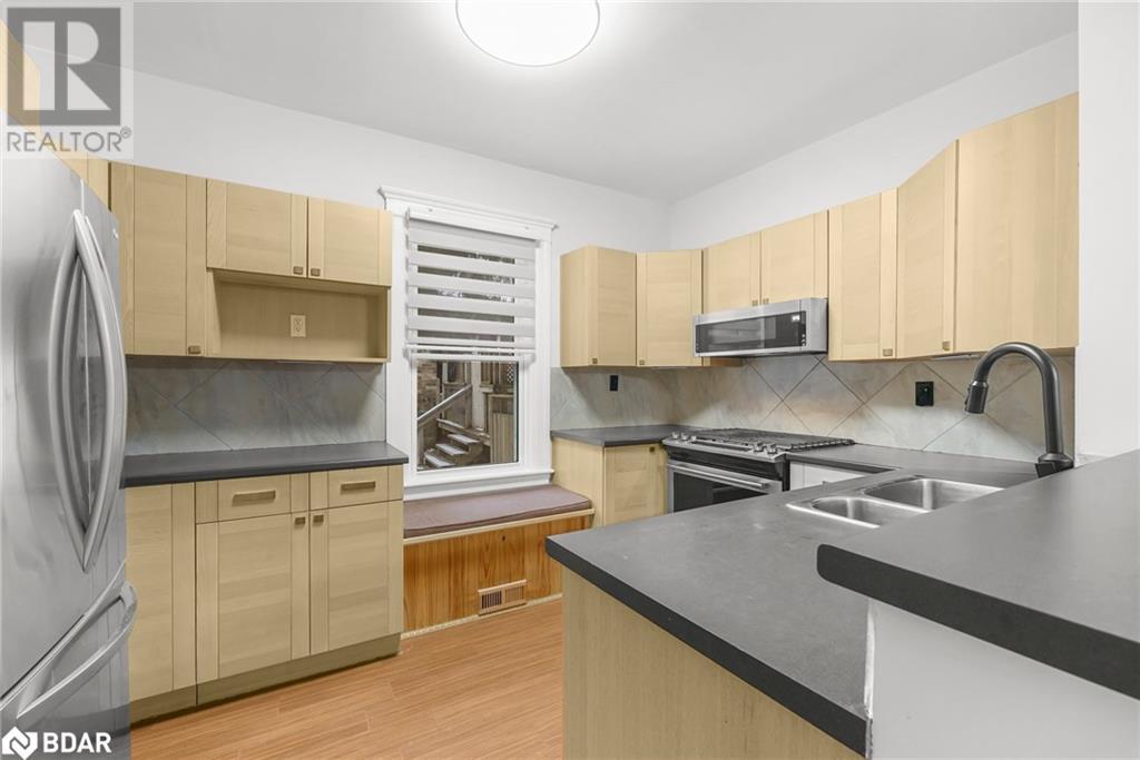 521 St Andrew Street W, Fergus, Ontario  N1M 1P4 - Photo 13 - 40682614