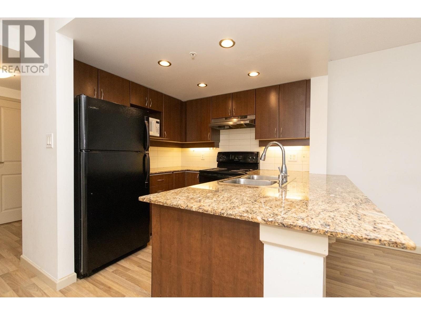 506 9262 University Crescent, Burnaby, British Columbia  V5A 0A4 - Photo 13 - R2942429