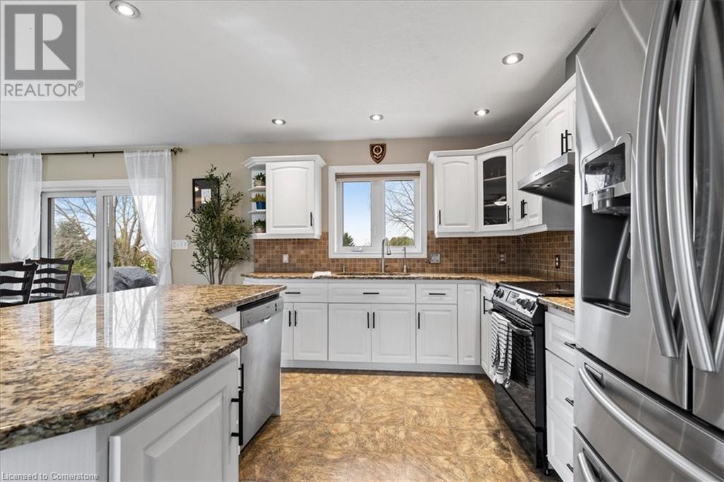 4566 Meadowview Drive Drive, Sebringville, Ontario  N0K 1X0 - Photo 11 - 40682594