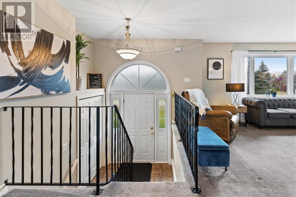 4566 Meadowview Drive Drive, Sebringville, Ontario  N0K 1X0 - Photo 3 - 40682594