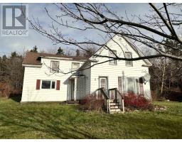 6 Lake Road, Sheet Harbour, Ca