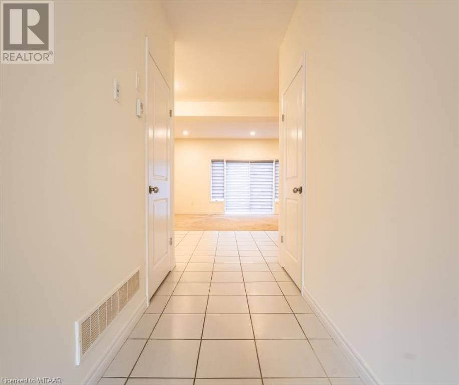 1613 Dunkirk Avenue, Woodstock, Ontario  N4T 0L7 - Photo 3 - 40677349