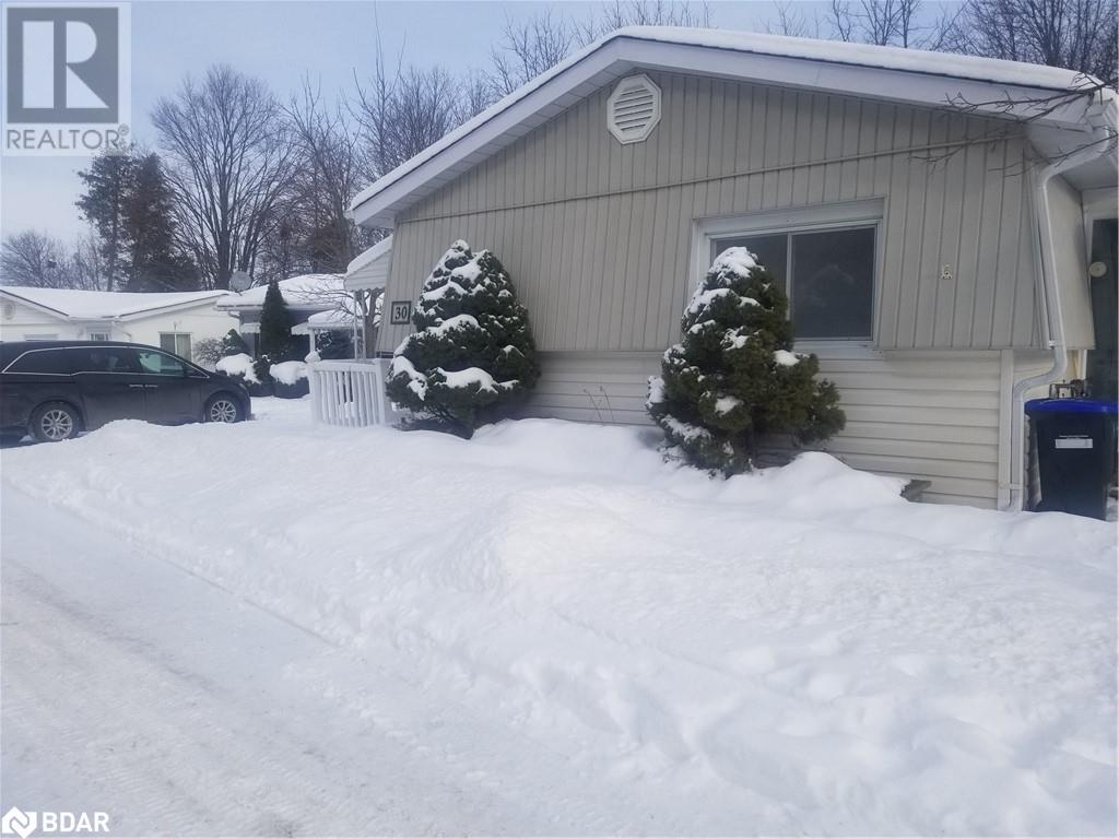 30 Flora Court, Stroud, Ontario  L9S 1R4 - Photo 4 - 40681315