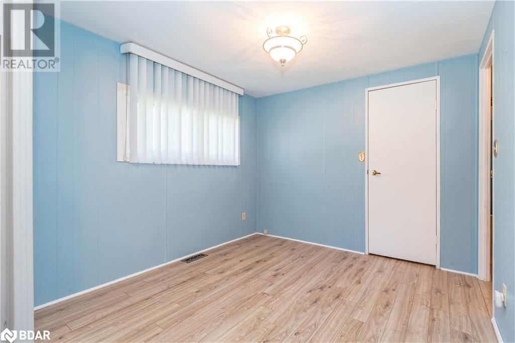 30 Flora Court, Stroud, Ontario  L9S 1R4 - Photo 15 - 40681315