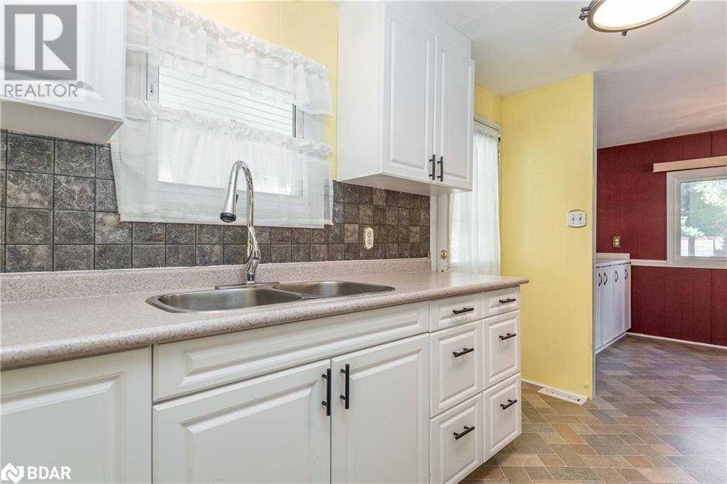 30 Flora Court, Stroud, Ontario  L9S 1R4 - Photo 20 - 40681315