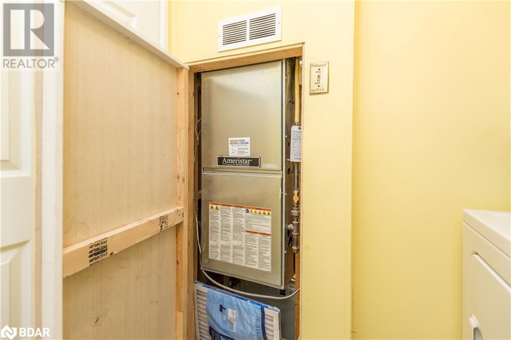 30 Flora Court, Stroud, Ontario  L9S 1R4 - Photo 28 - 40681315