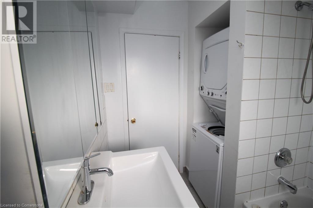 438 Inverness Avenue E Unit# 1, Hamilton, Ontario  L9A 1J3 - Photo 11 - 40682576