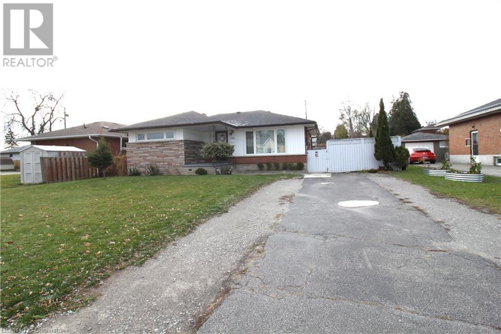 438 Inverness Avenue E Unit# 1, Hamilton, Ontario  L9A 1J3 - Photo 2 - 40682576