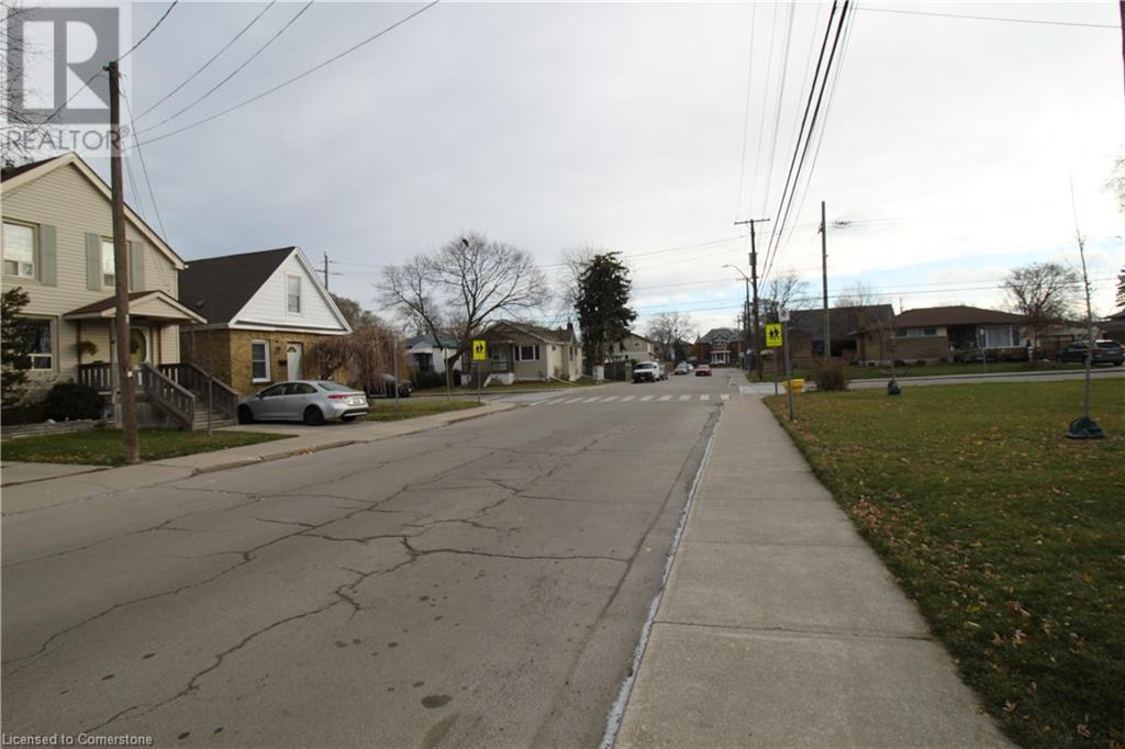 438 Inverness Avenue E Unit# 1, Hamilton, Ontario  L9A 1J3 - Photo 21 - 40682576