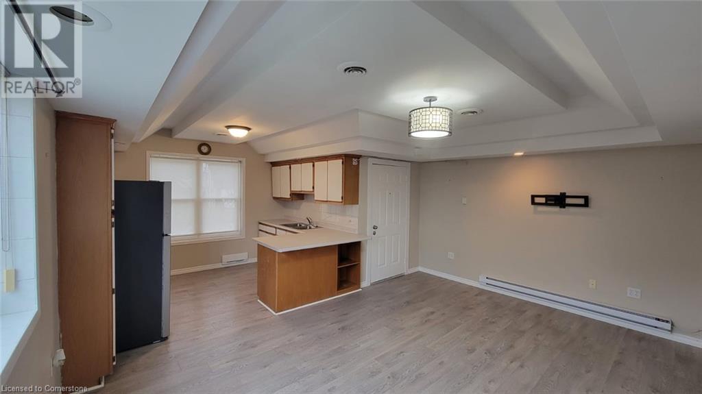 278 Crowland Avenue Unit# 1, Welland, Ontario  L3B 1X6 - Photo 8 - 40682339