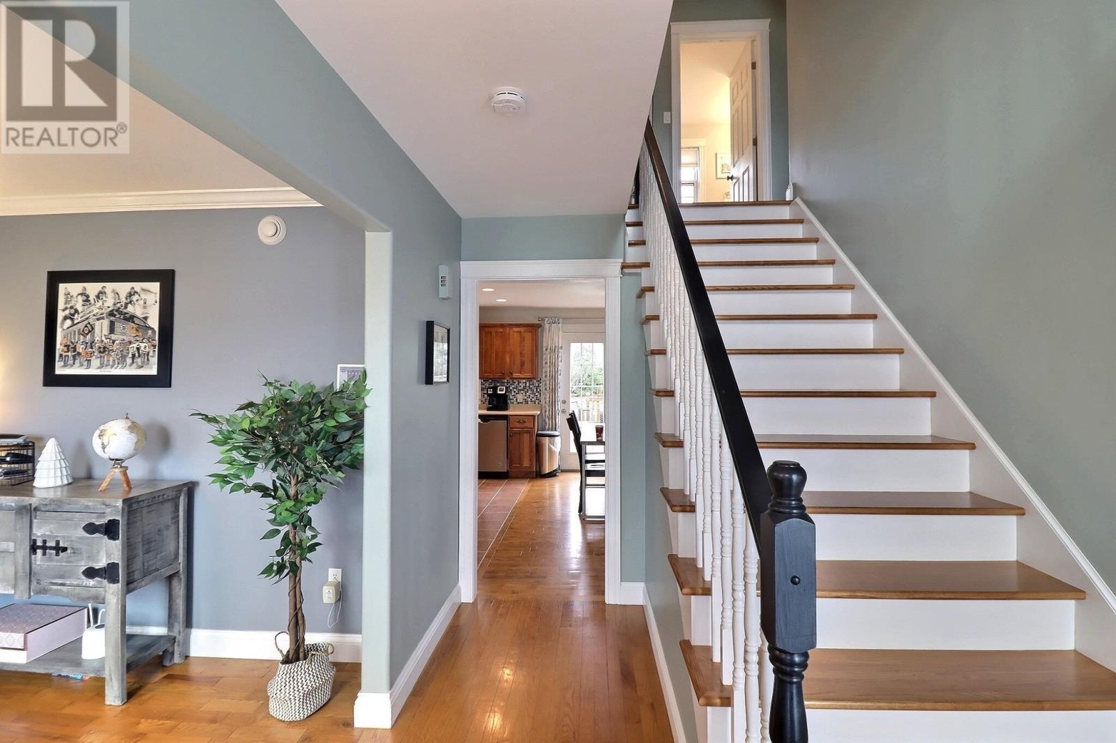 Property at 159 Primrose Drive image 3
