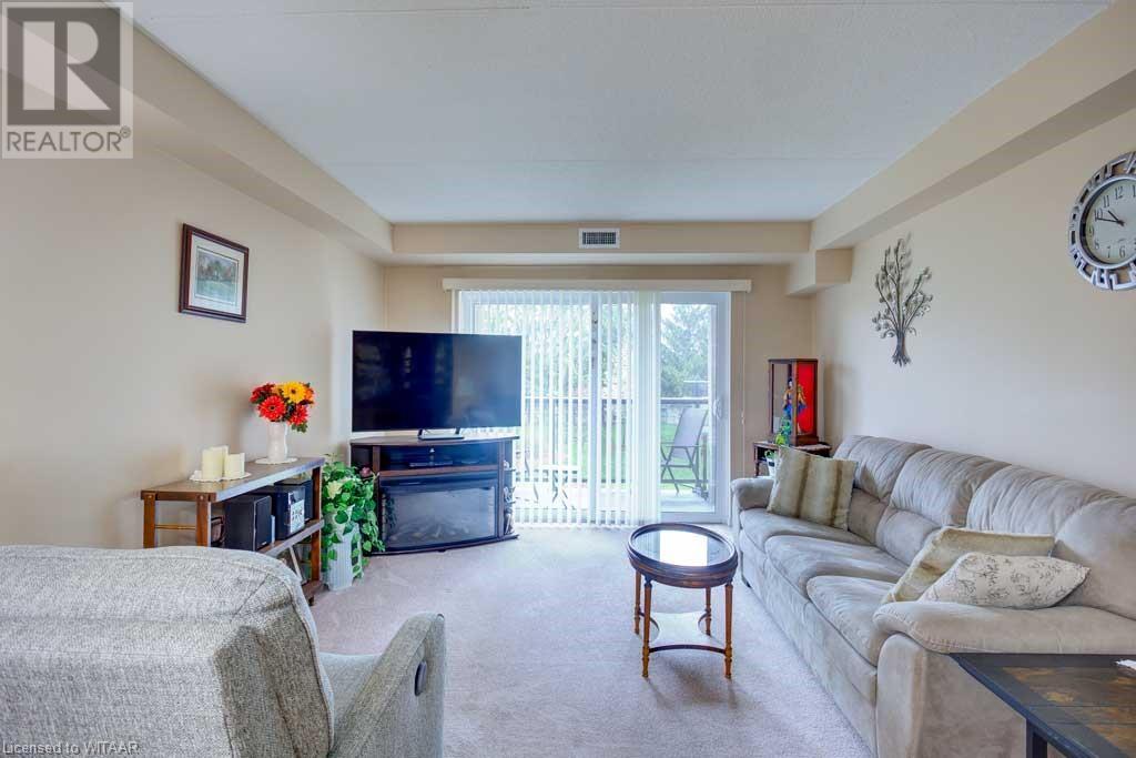 163 Ferguson Drive Unit# 112, Woodstock, Ontario  N4V 1B1 - Photo 7 - 40681987