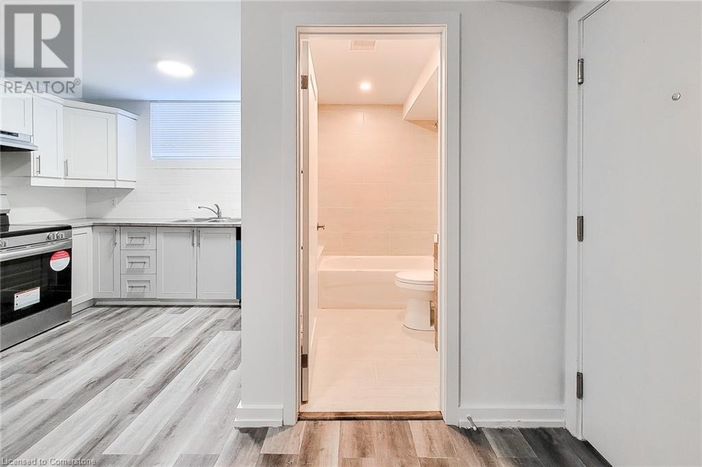 278 Crowland Avenue Unit# B1, Welland, Ontario  L3B 1X6 - Photo 19 - 40682342