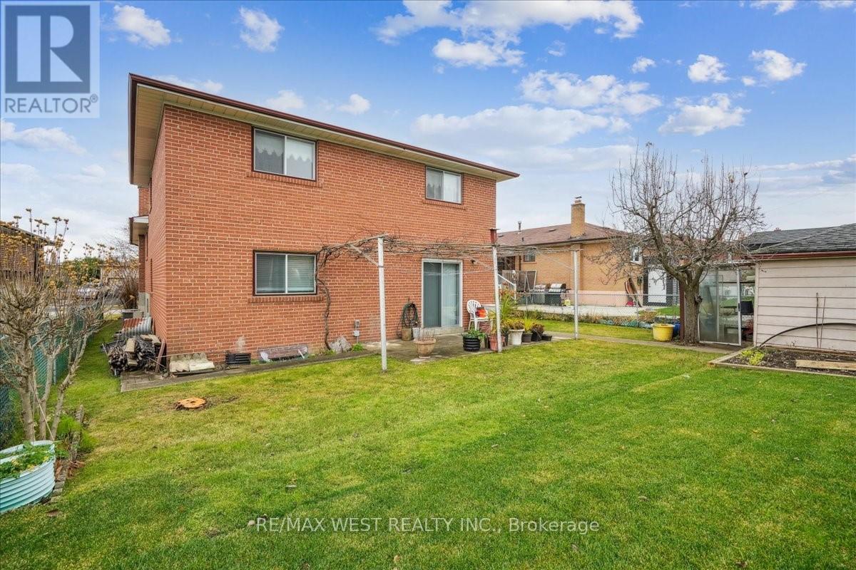 96 Harris Crescent, Vaughan, Ontario  L4L 1R9 - Photo 40 - N11822307