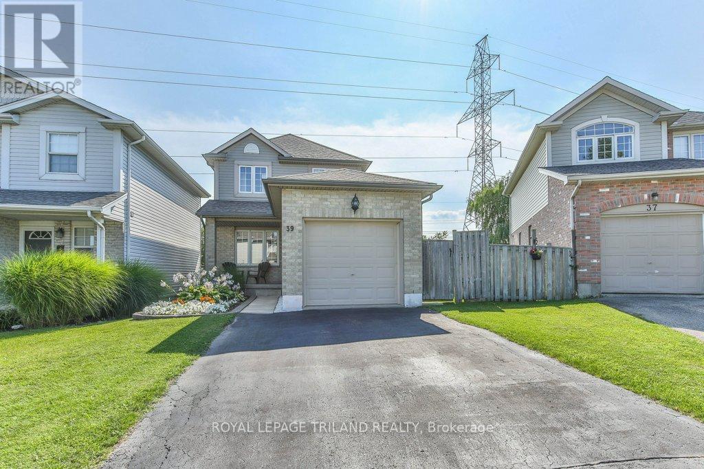 39 Phair Crescent, London, Ontario  N5Z 5B5 - Photo 1 - X11822386