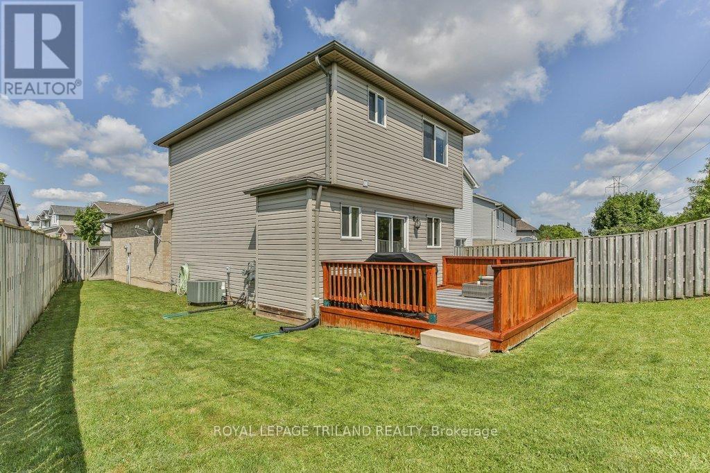 39 Phair Crescent, London, Ontario  N5Z 5B5 - Photo 34 - X11822386