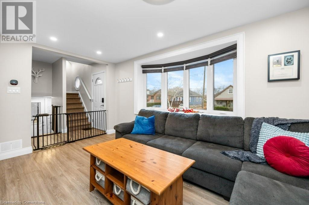678 Brighton Avenue, Hamilton, Ontario  L8H 6H4 - Photo 6 - 40682497